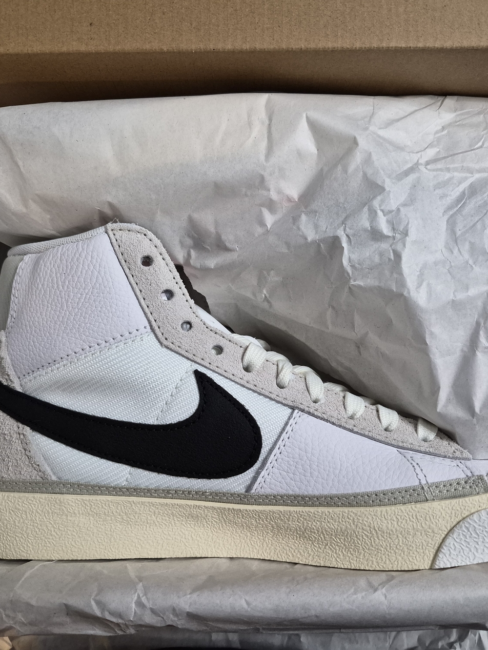 NEW NIKE Blazer Mid Pro Club Black Swoosh and Gray Accents Mens 8.5